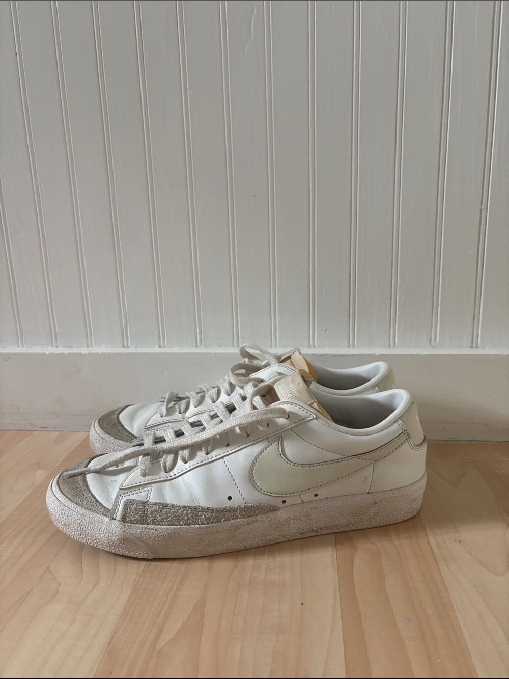 Nike Off-White Leather Low-Top Sneakers with Cream Suede Accents